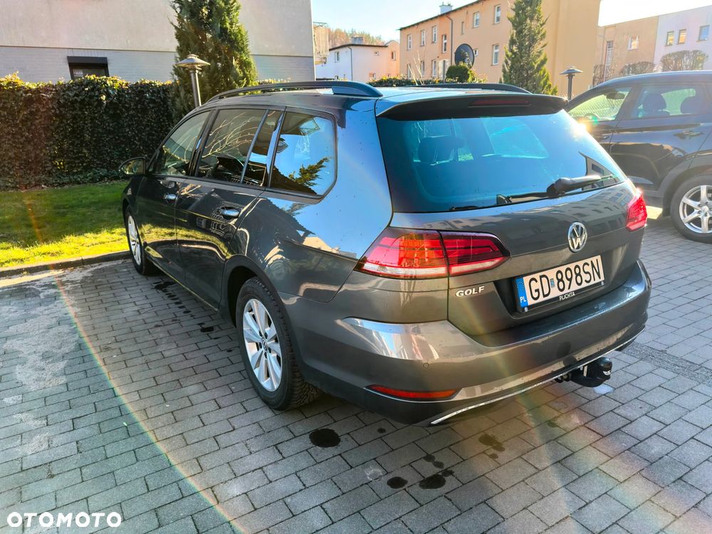 Volkswagen Golf 1.6 TDI BMT Comfortline - 6