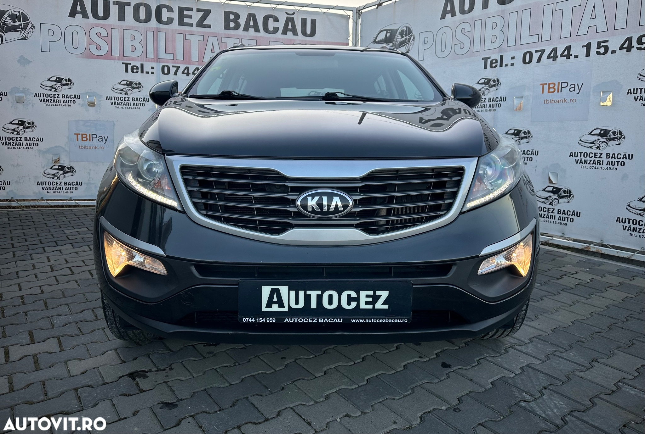 Kia Sportage 1.7 CRDI 2WD Attract - 2