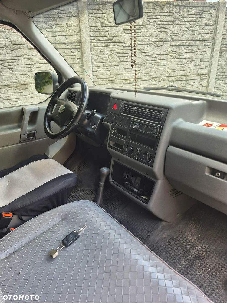 Volkswagen Transporter T4 - 13