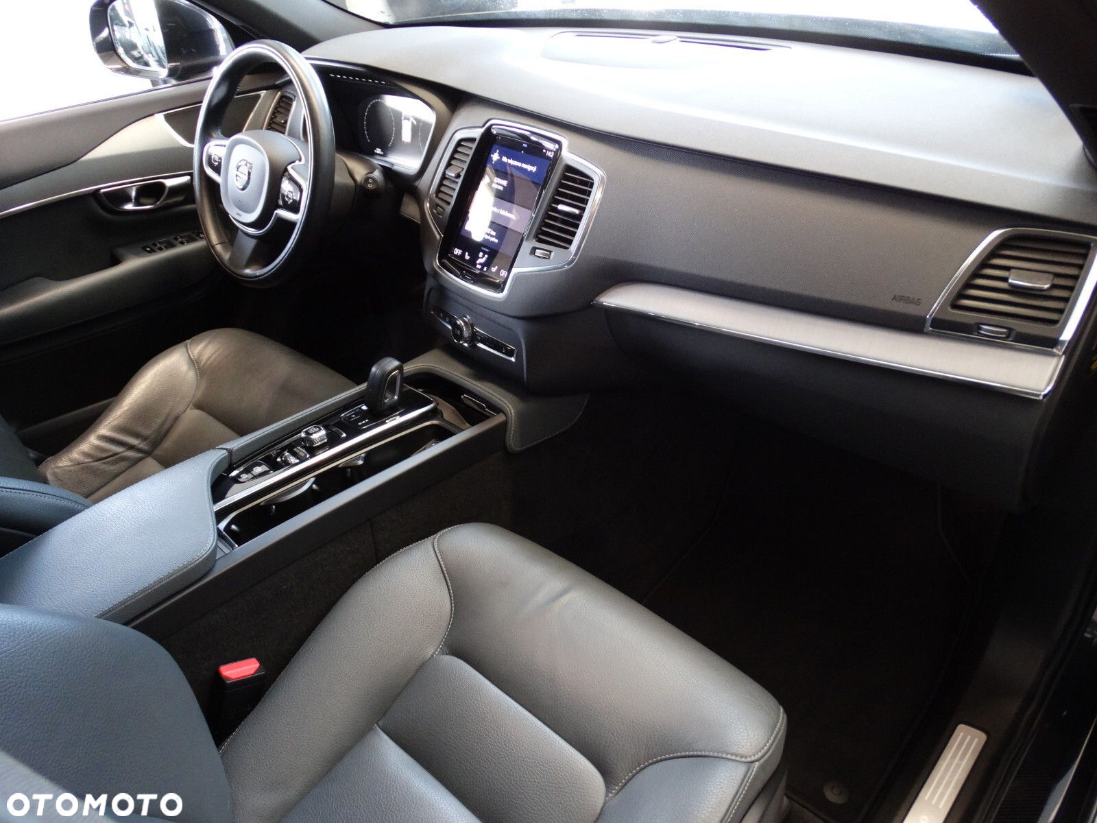 Volvo XC 90 - 14