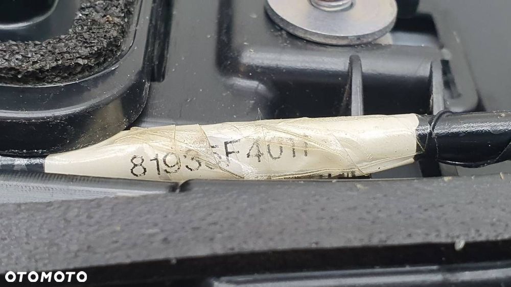 SPOILER DOKŁADKA LISTWA KLAPY LAMPKA STOP LOTKA TOYOTA C-HR 76085-F4010 - 9