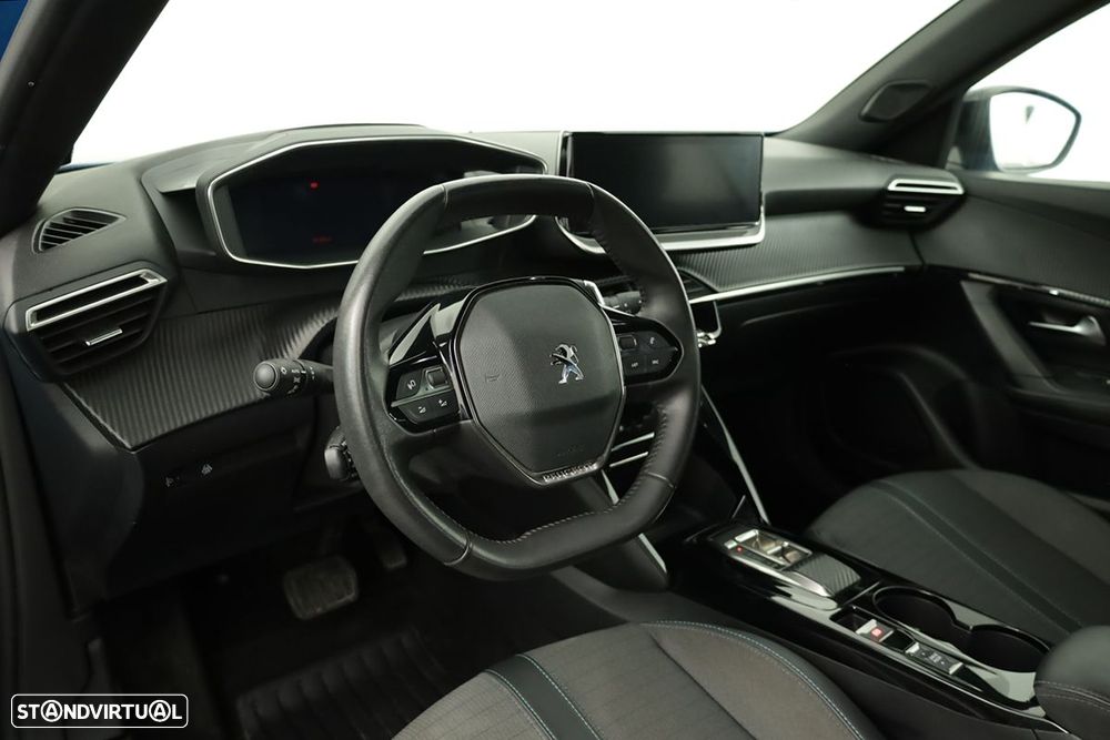 Peugeot 2008 1.2 PureTech Allure Pack EAT8 - 7
