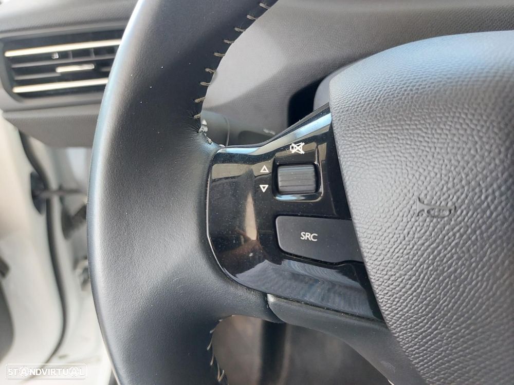 Peugeot 308 1.5 BlueHDi Business Line - 15