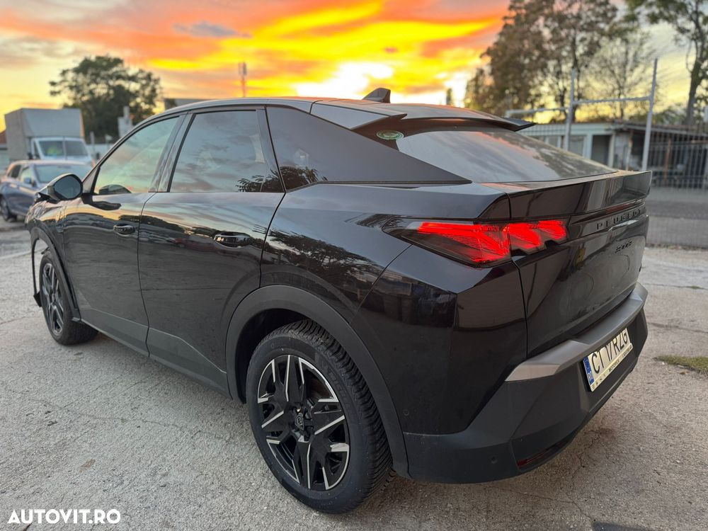 Peugeot 3008 1.2 MHEV 136 e-DCS6 GT - 4