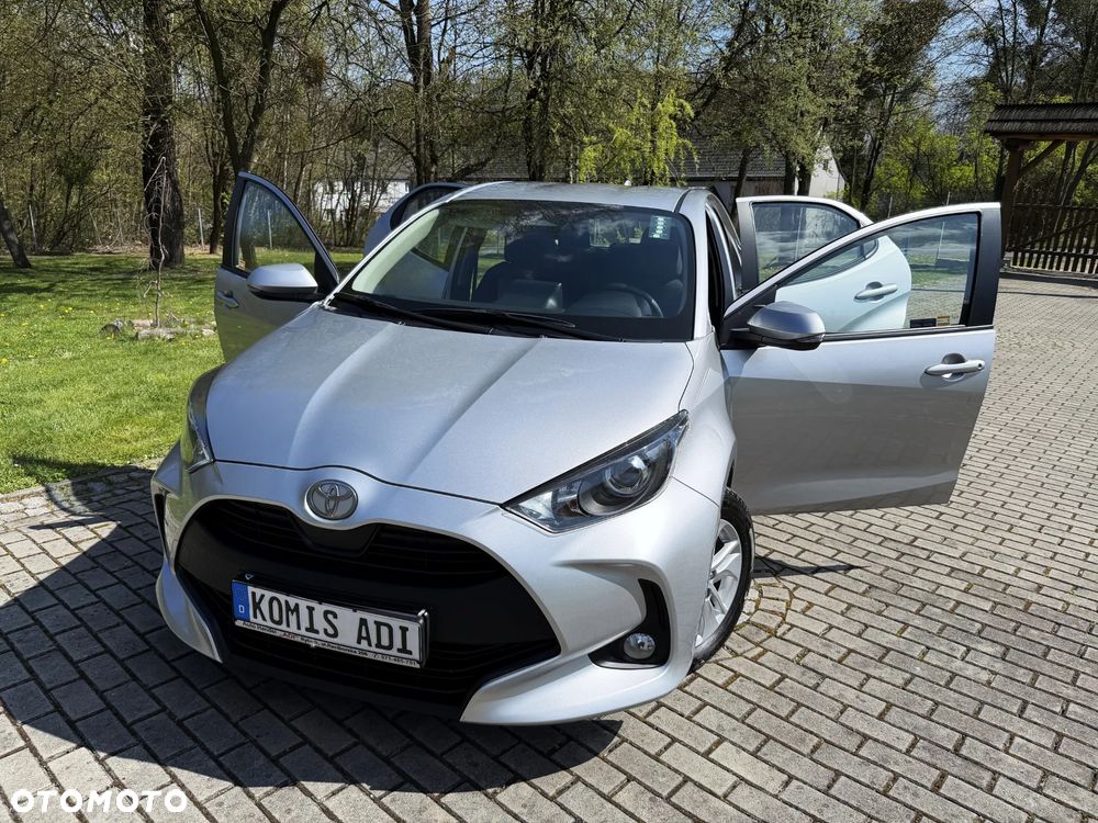 Toyota Yaris Hybrid 1.5 Comfort - 2
