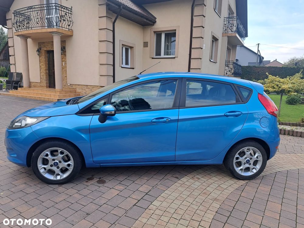 Ford Fiesta 1.25 Celebration - 6