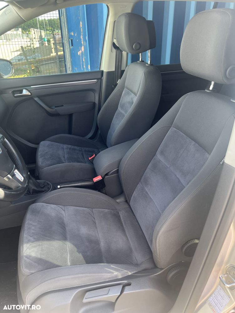 Volkswagen Touran 2.0 TDI DPF Trendline - 7