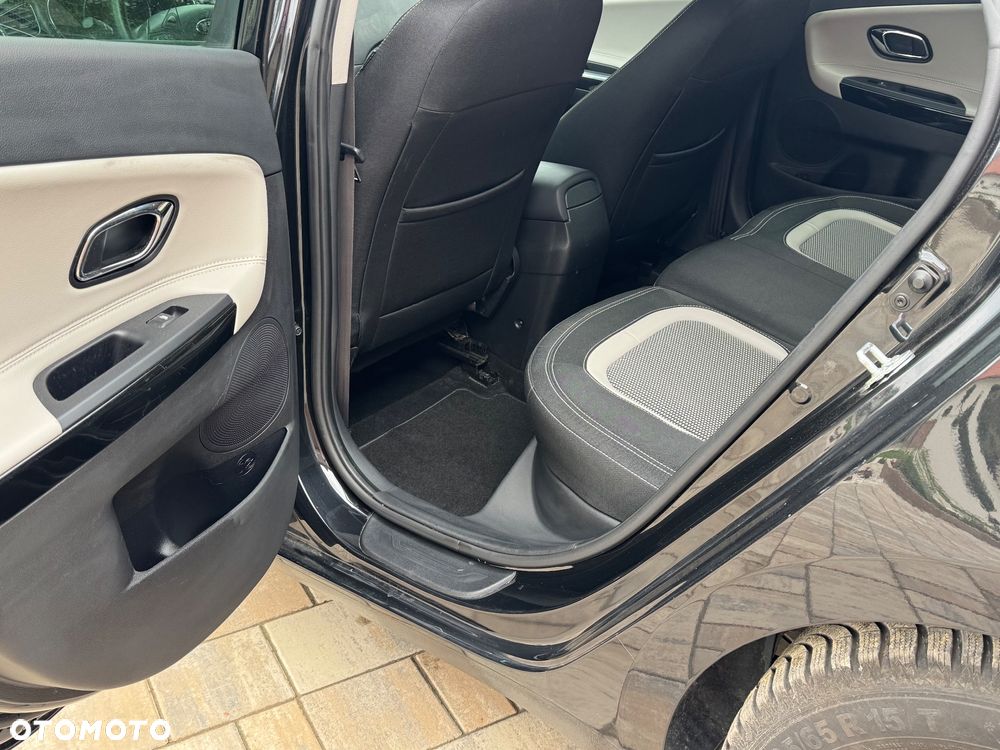 Kia Ceed 1.6 GDI Fifa World Cup Edition - 20