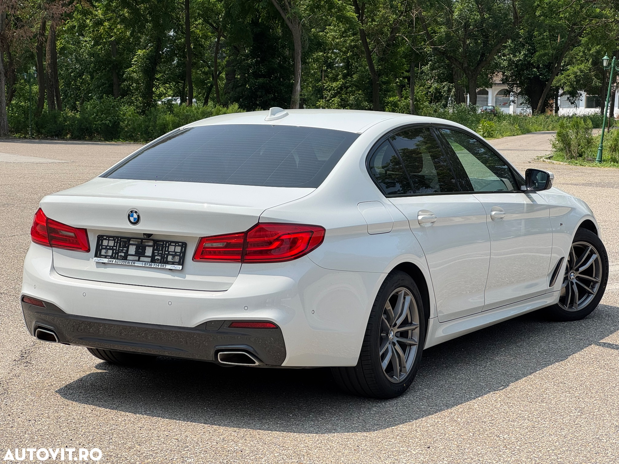 BMW Seria 5 520d Aut. M Sport Edition - 5