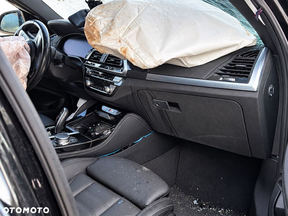 BMW X4 - 22