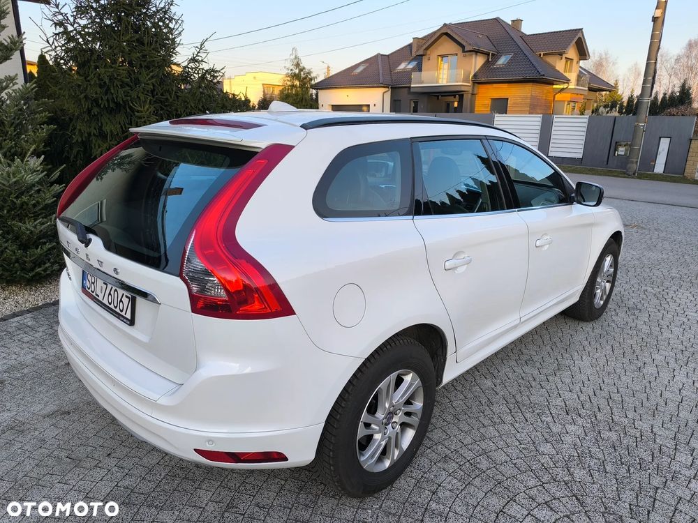 Volvo XC 60 - 8
