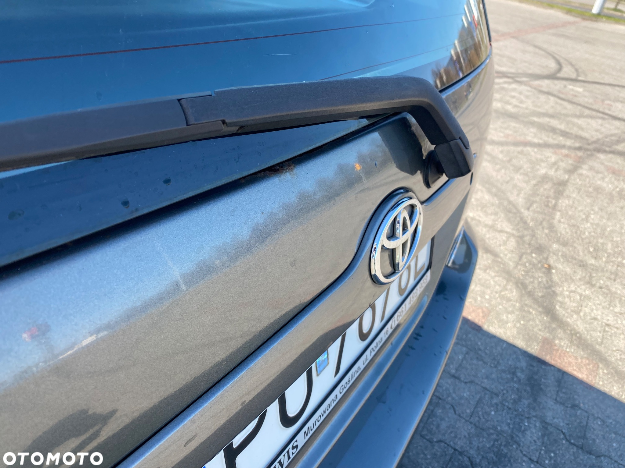 Toyota Corolla - 22