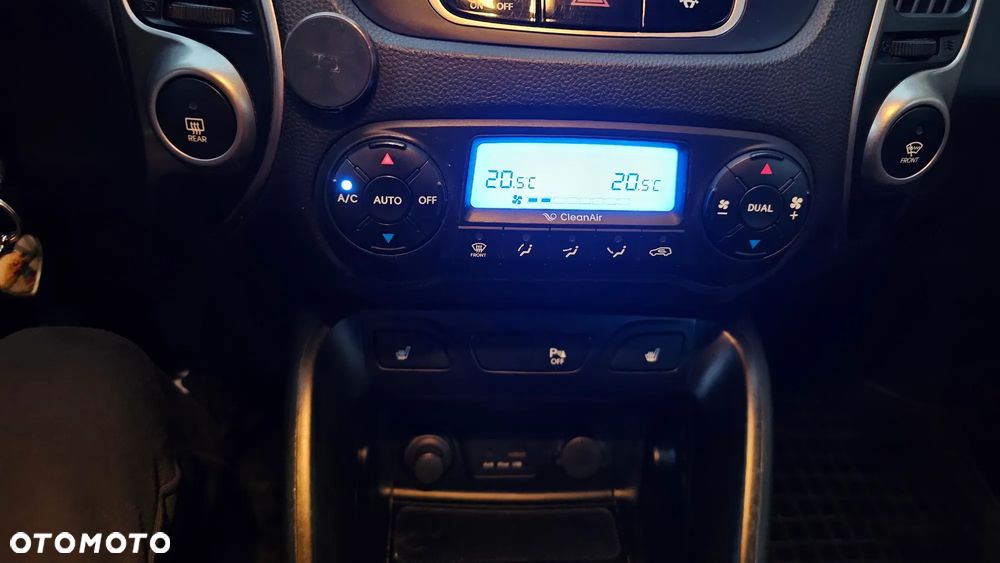 Hyundai ix35 2.0 CRDi 4WD Premium - 31