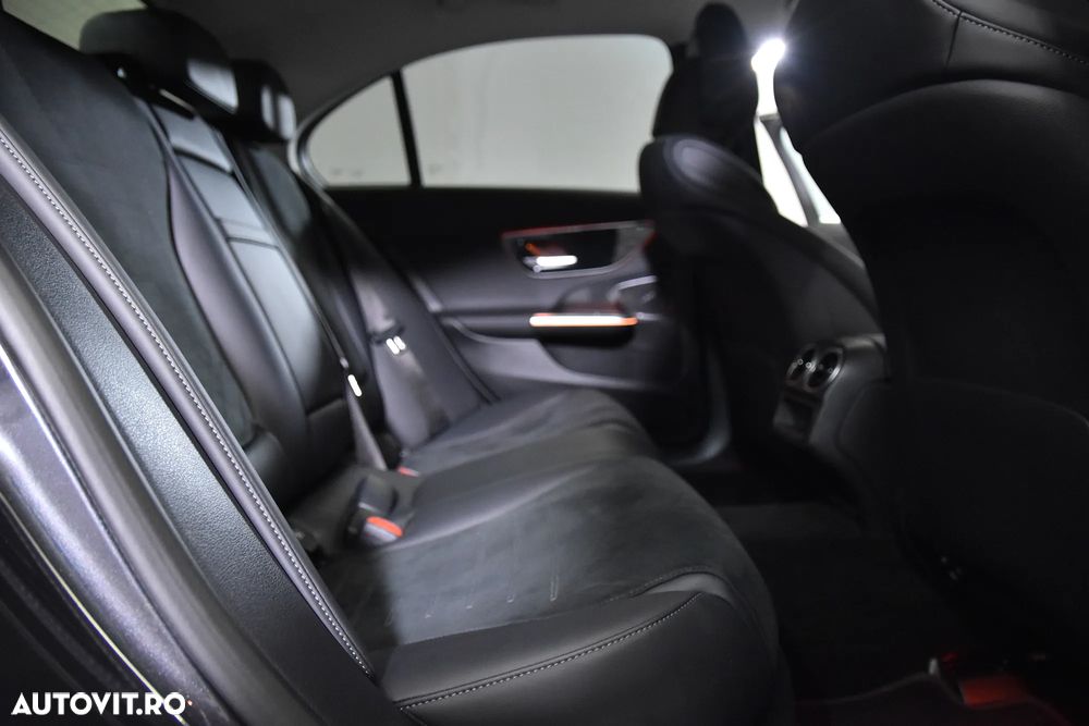 Mercedes-Benz C 220 d MHEV - 13