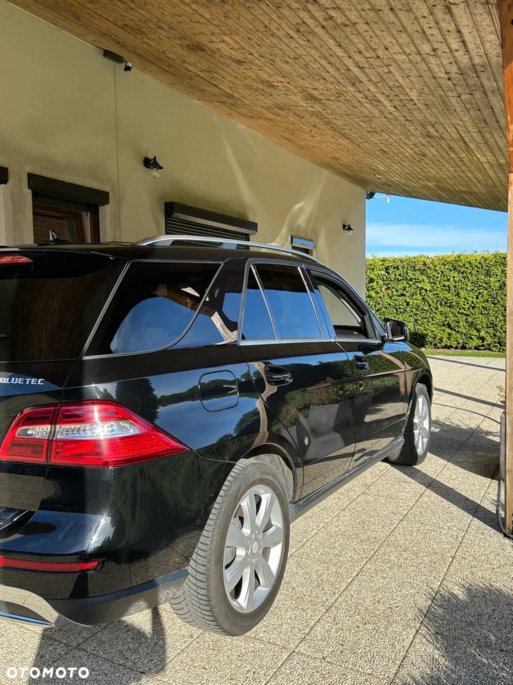 Mercedes-Benz ML 350 BlueTec 4-Matic - 9