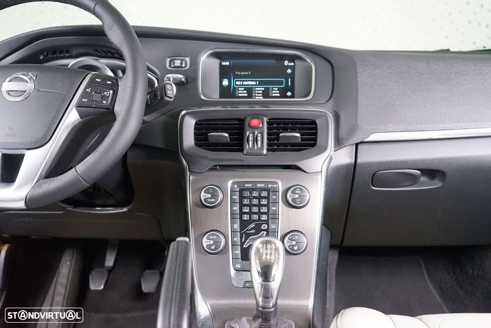 Volvo V40 1.6 D2 Summum - 29