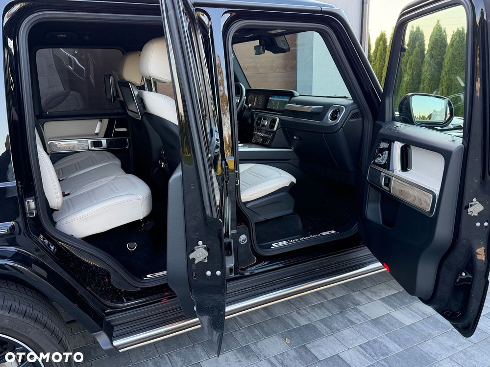 Mercedes-Benz Klasa G 400 d Stronger Than Time Edition - 17