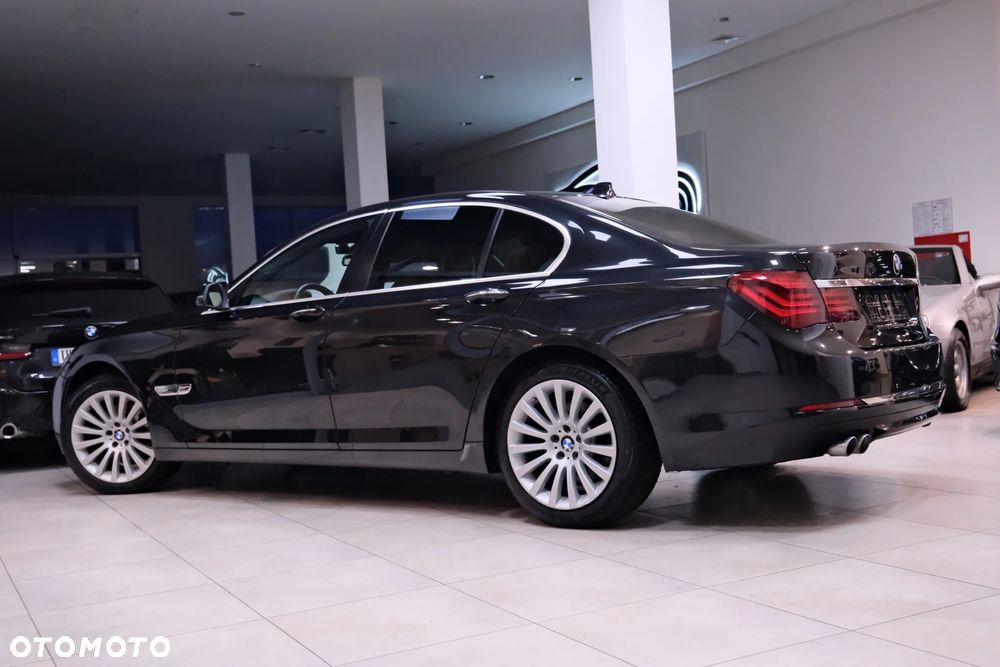 BMW Seria 7 730d Edition Exclusive - 14