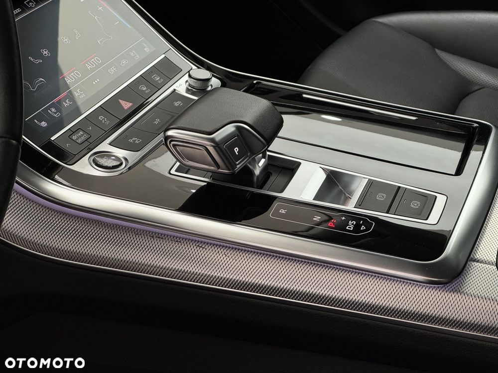 Audi Q8 45 TDI mHEV Quattro Tiptronic - 9