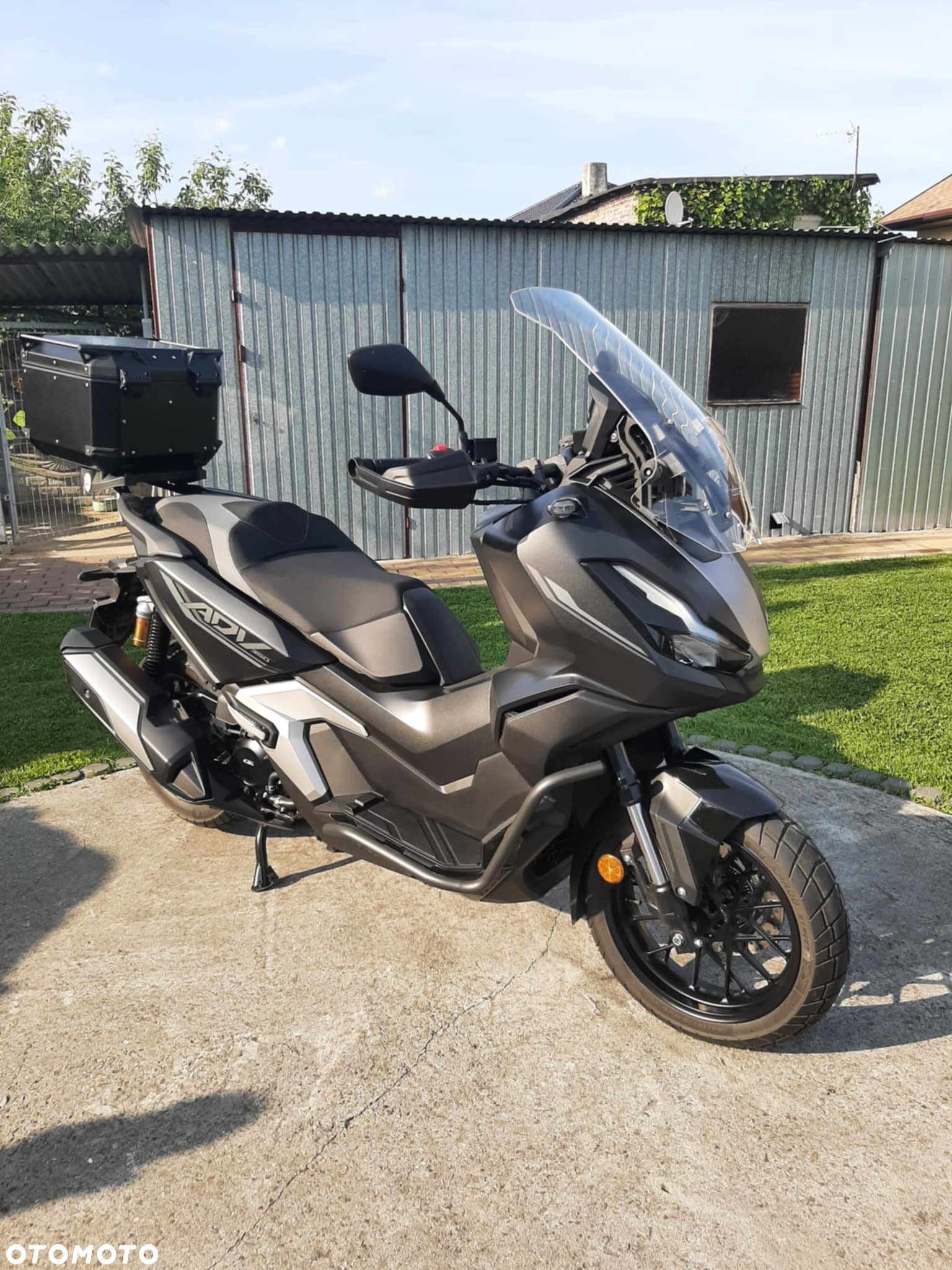 Honda ADV350 - 2