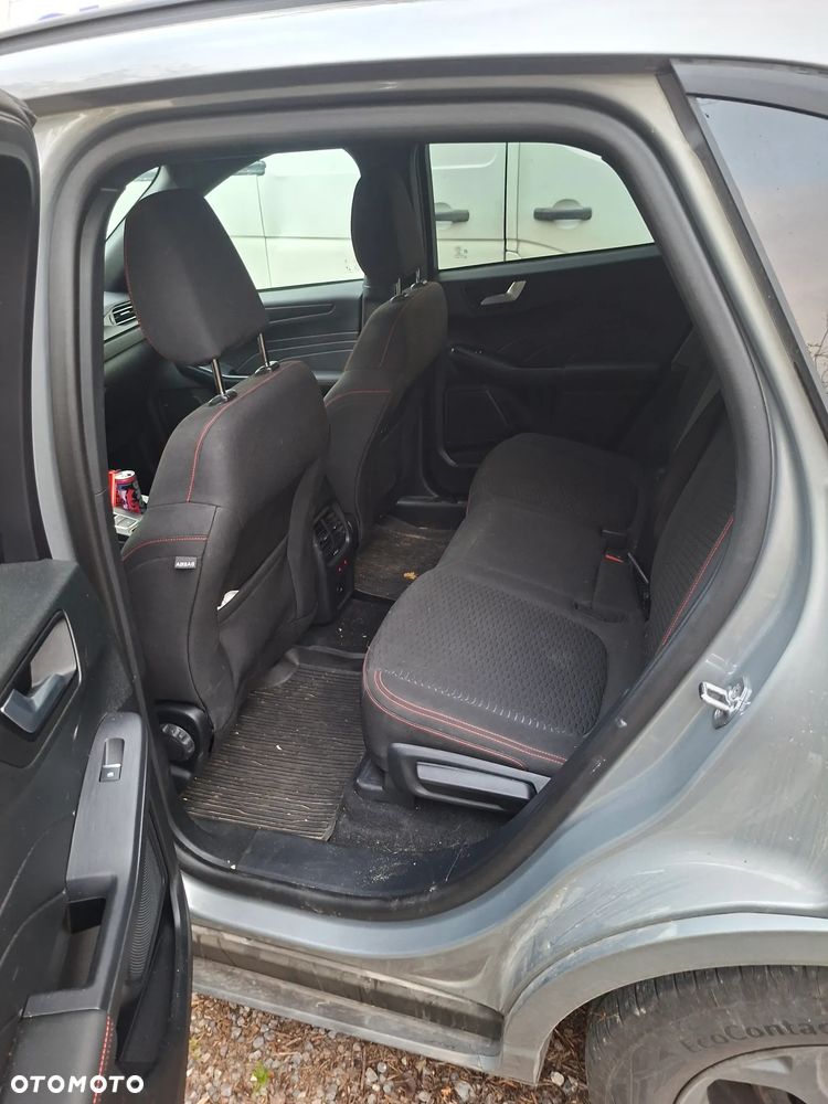 Ford Kuga - 5