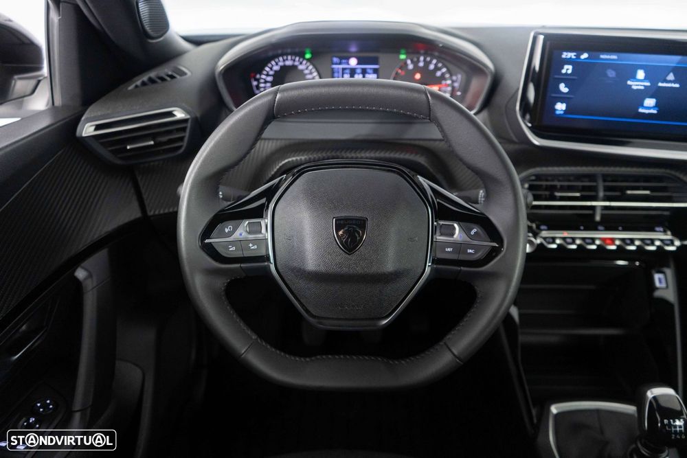 Peugeot 2008 1.2 Style - 26