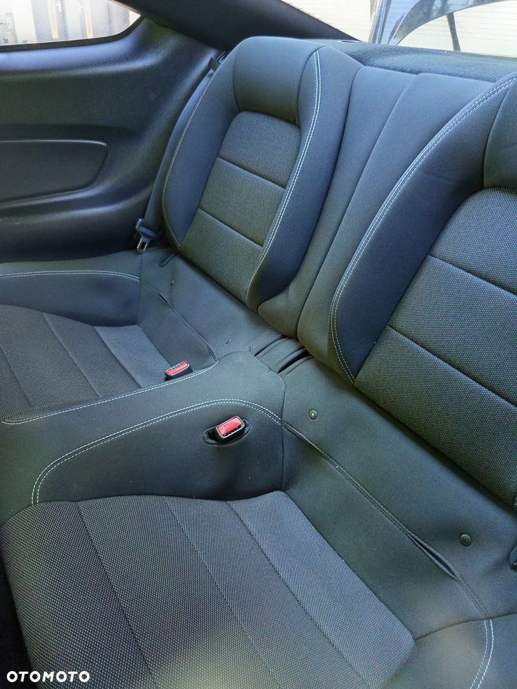 Ford Mustang 3.7 V6 - 7