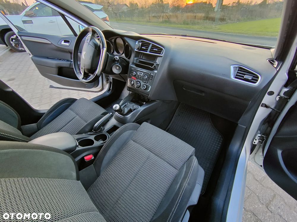 Citroën C4 1.6 VTi Seduction - 7