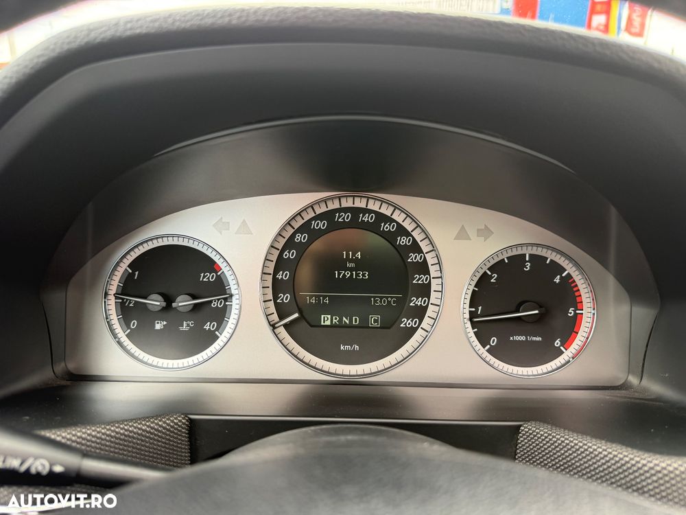 Mercedes-Benz GLK 220 CDI DPF 4Matic BlueEFFICIENCY 7G-TRONIC - 26