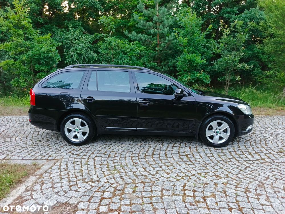 Skoda Octavia 1.6 TDI DPF Ambition - 27