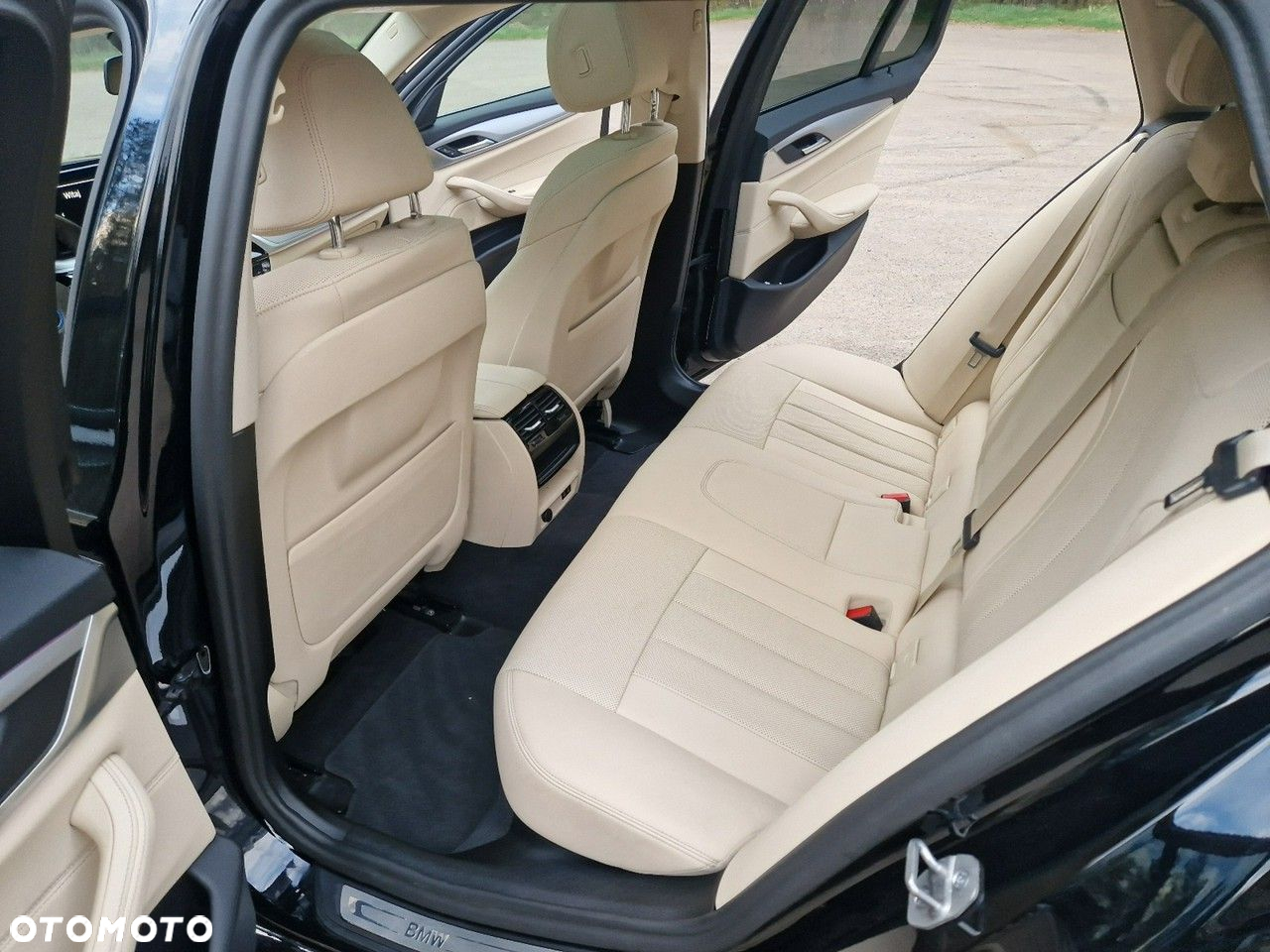 BMW Seria 5 - 33