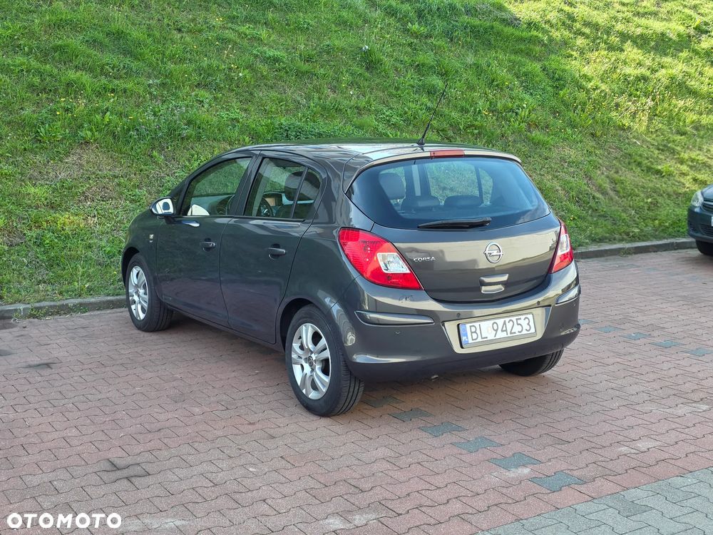 Opel Corsa 1.2 16V Energy - 8