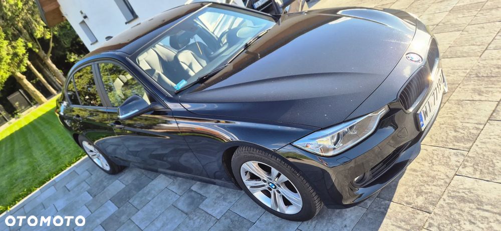 BMW Seria 3 320i xDrive Modern Line - 2