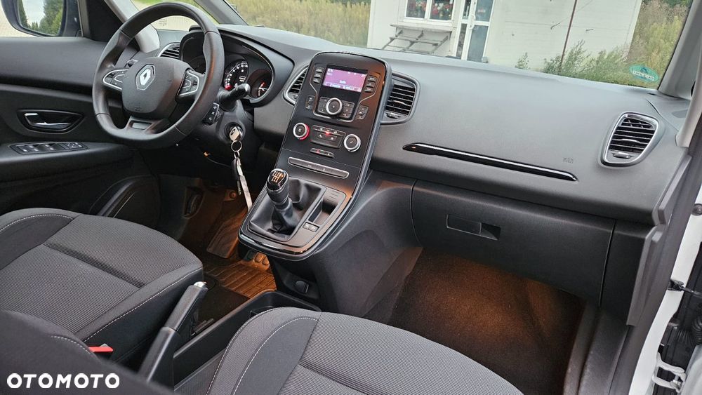 Renault Scenic - 4