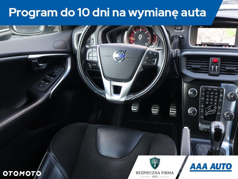 Volvo V40 - 8