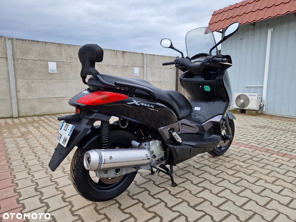 Yamaha X-max - 5