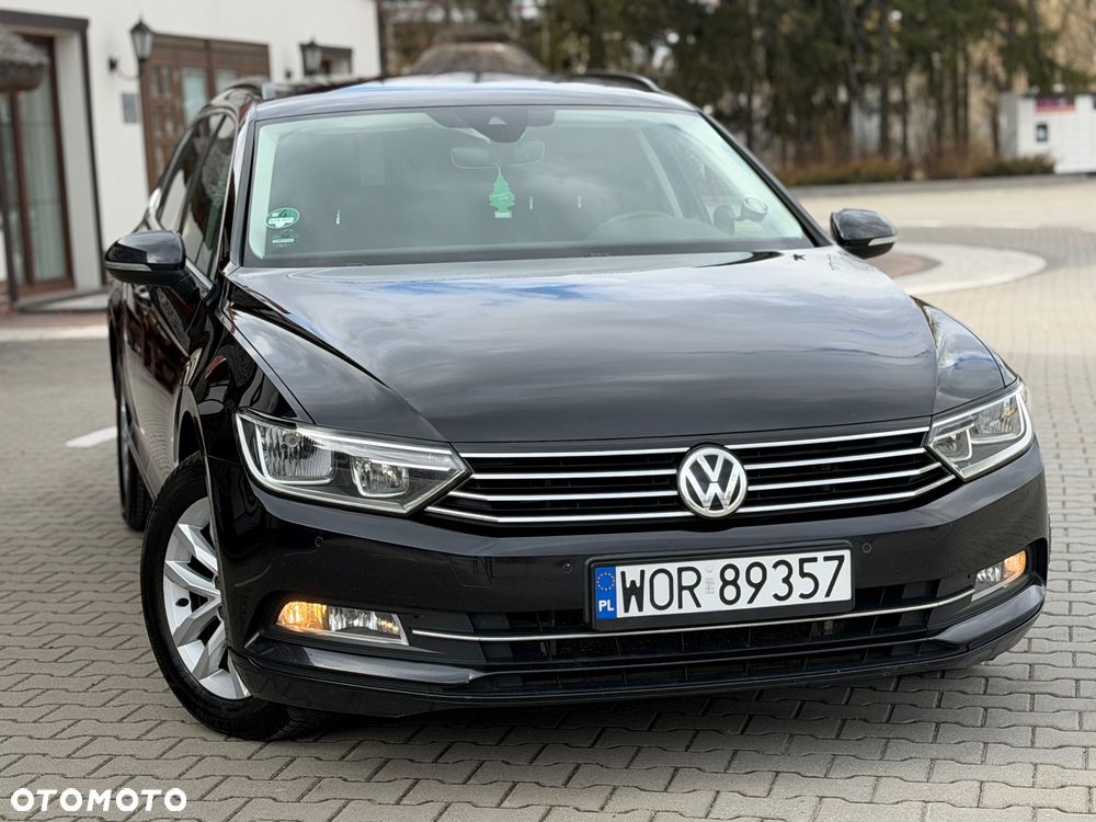 Volkswagen Passat 2.0 TDI SCR DSG Business - 14