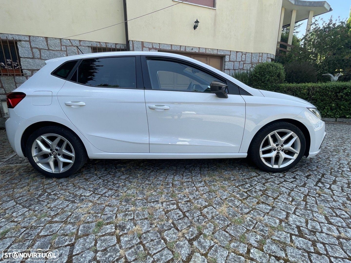 SEAT Ibiza 1.0 TSI FR - 4