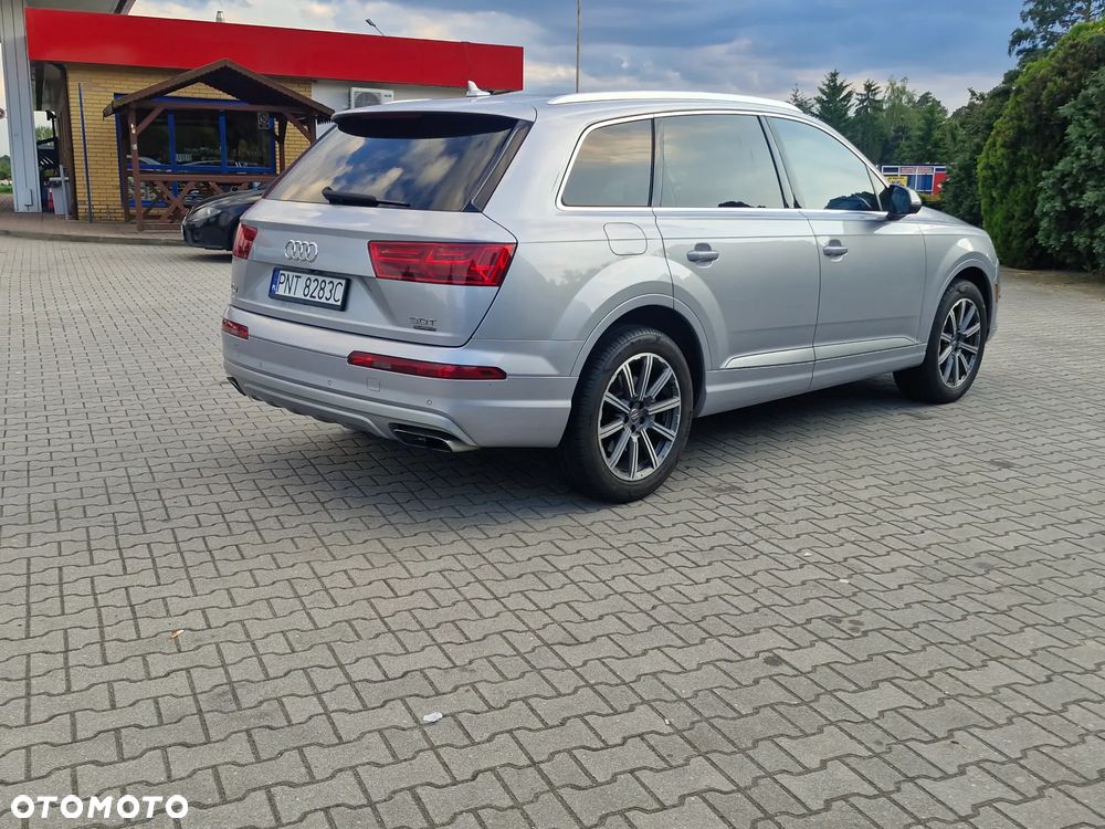 Audi Q7 - 2