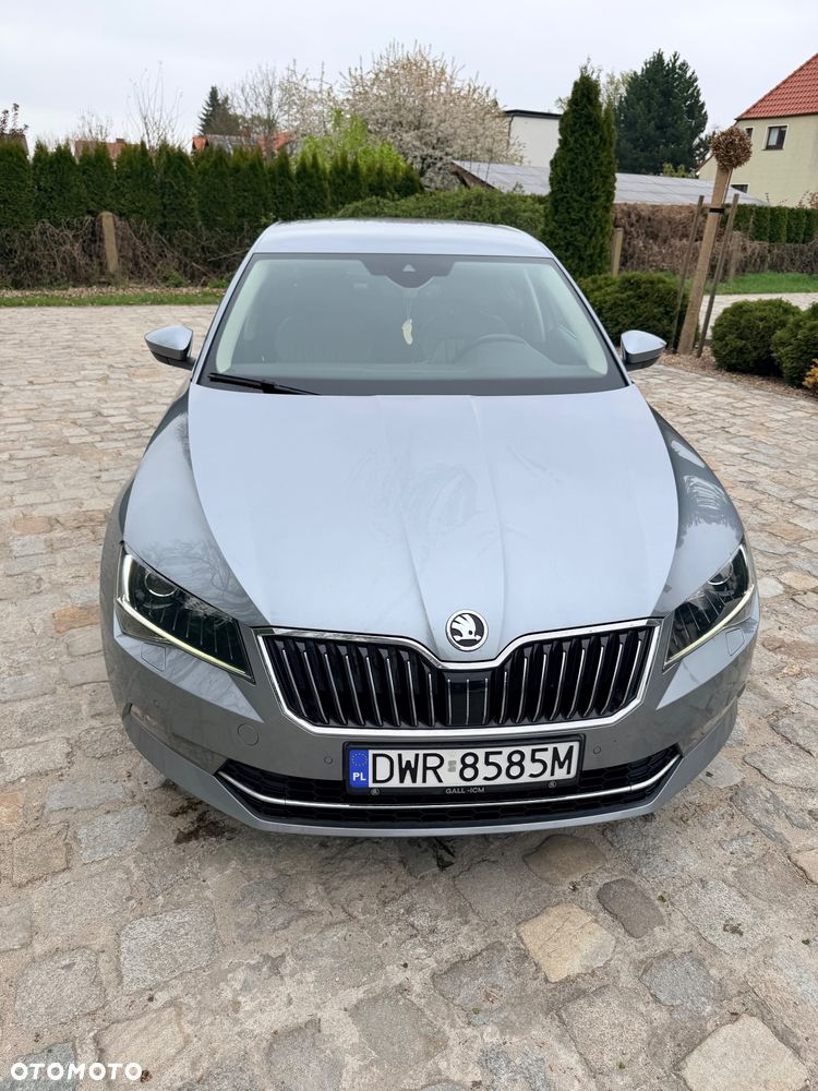 Skoda Superb 1.8 TSI L&K DSG - 7