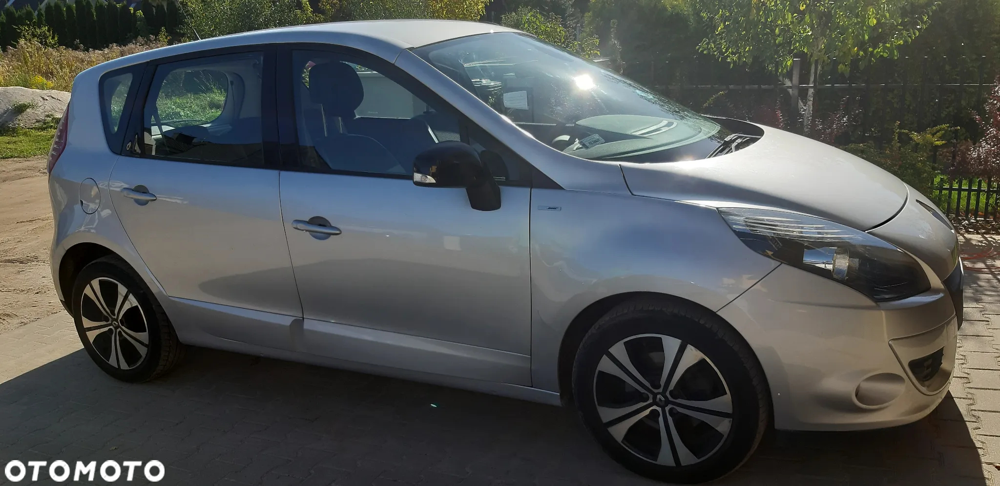 Renault Scenic 1.6 dCi Energy Bose Edition S&S - 5