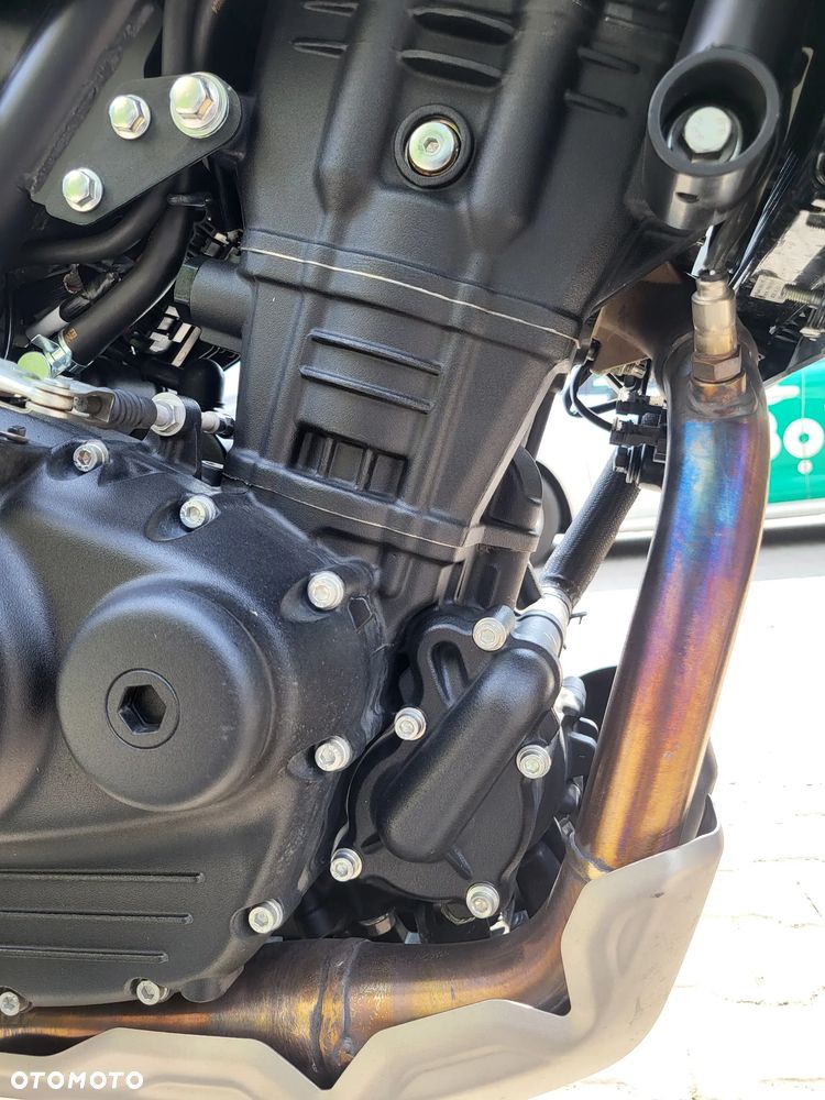 Royal Enfield Himalayan - 13