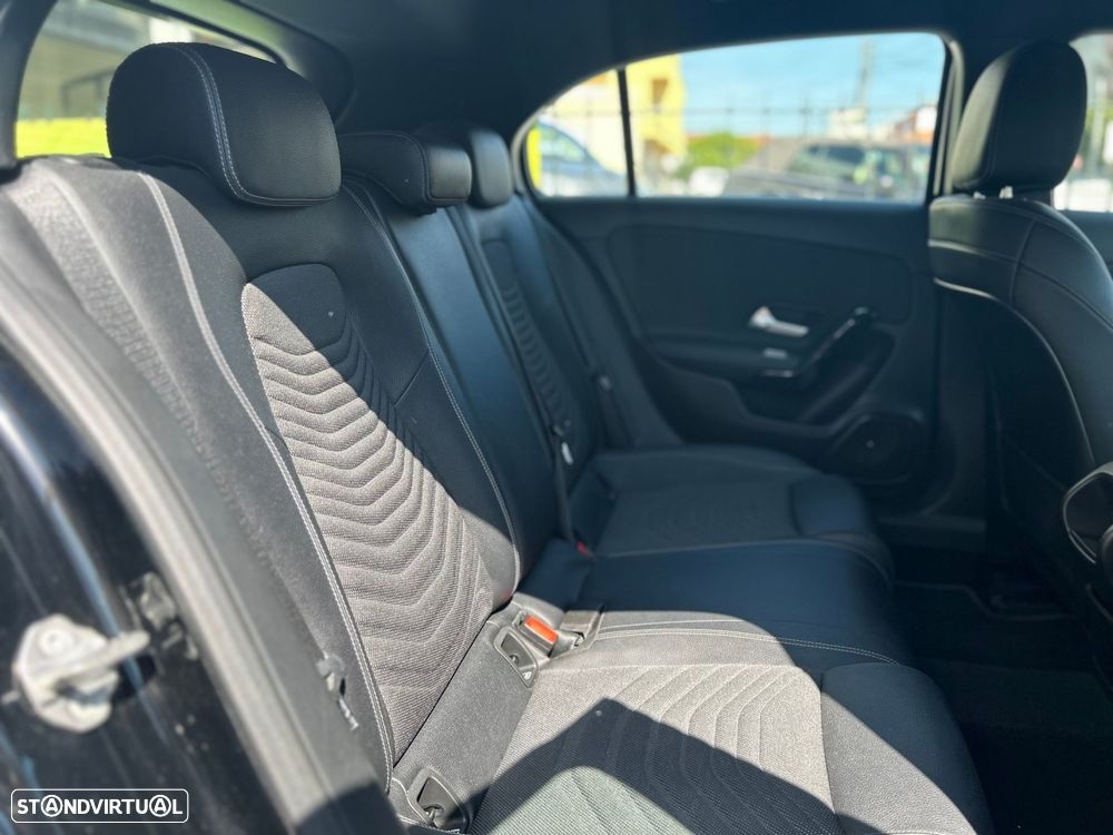 Mercedes-Benz A 180 d Progressive - 25