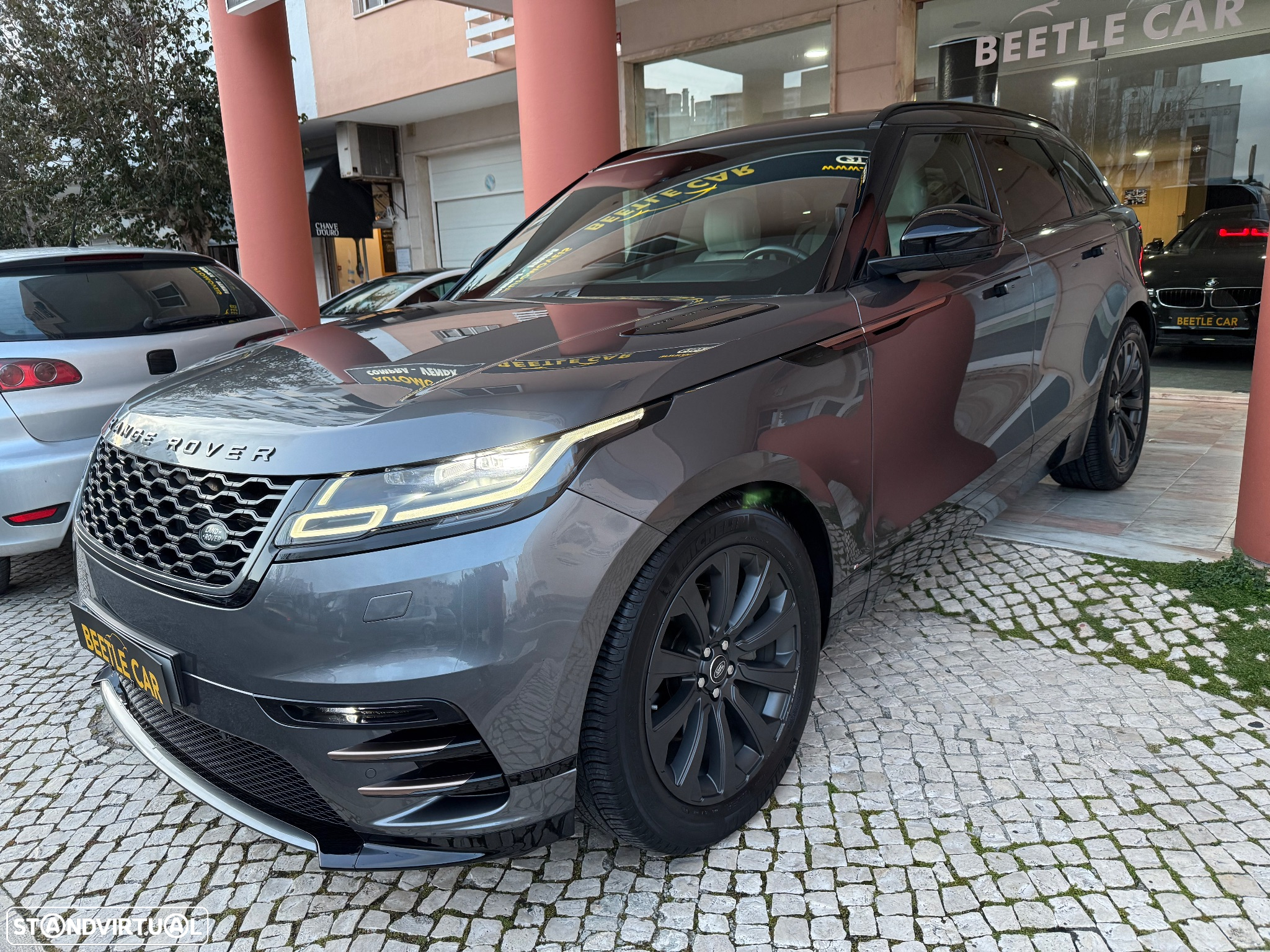 Land Rover Range Rover Velar 2.0 D R-Dynamic HSE - 17