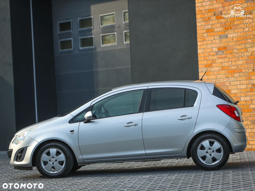 Opel Corsa 1.4 16V Satellite - 5