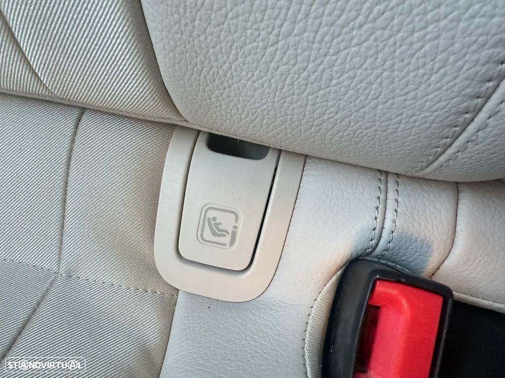 Mercedes-Benz E 200 d 9G-TRONIC Exclusive - 17