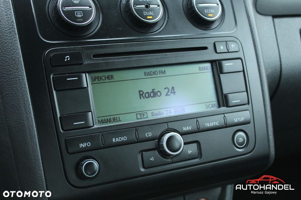 Volkswagen Touran - 13