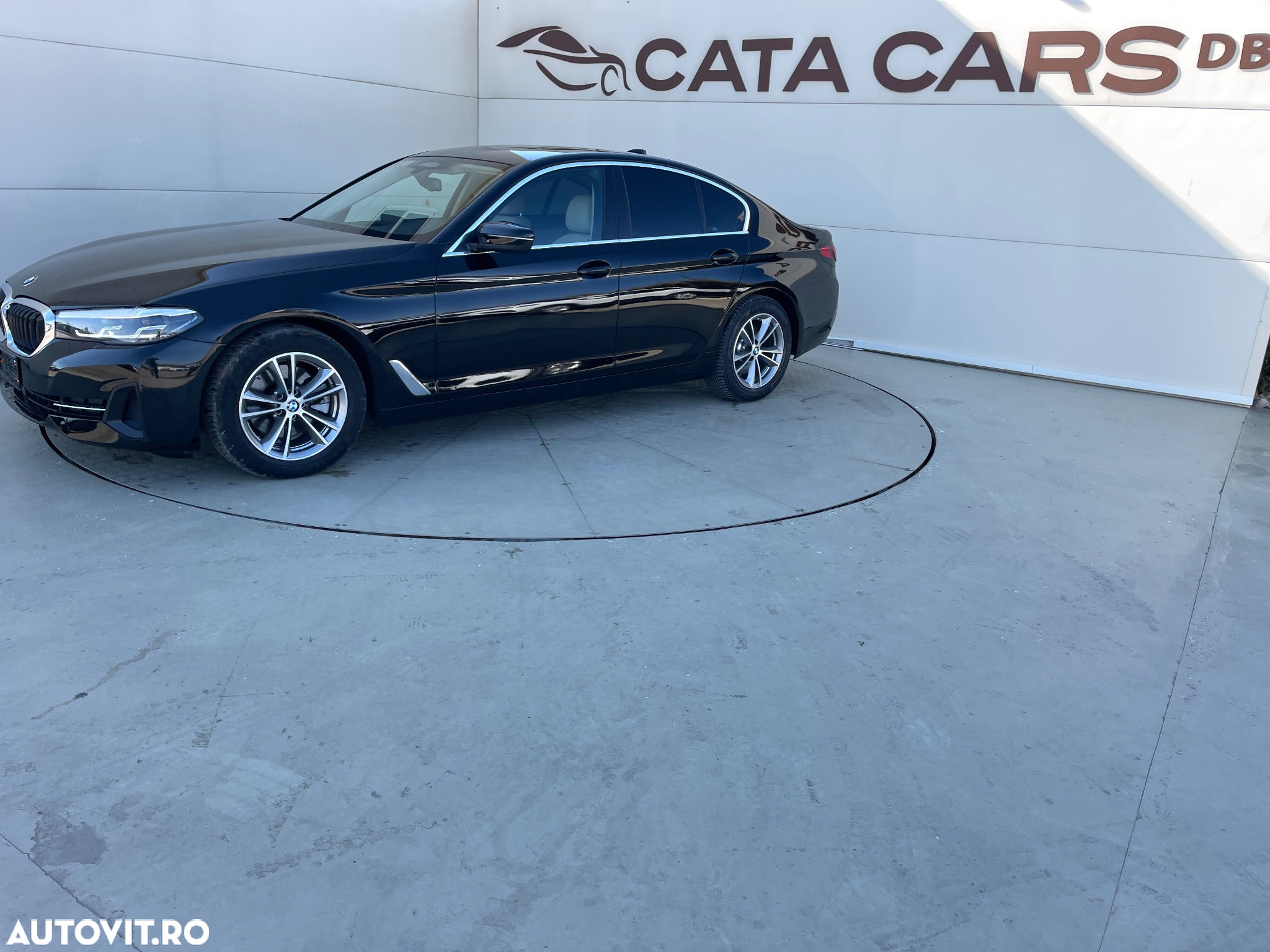 BMW Seria 5 520i AT MHEV - 5