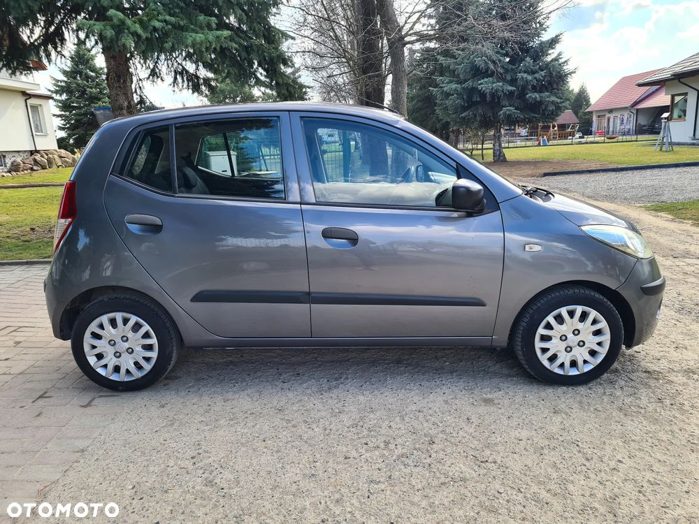 Hyundai i10 1.1 - 14