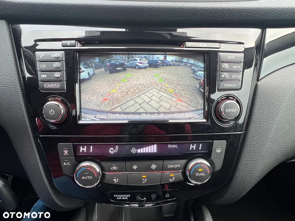 Nissan Qashqai 1.2 DIG-T Xtronic TEKNA - 22